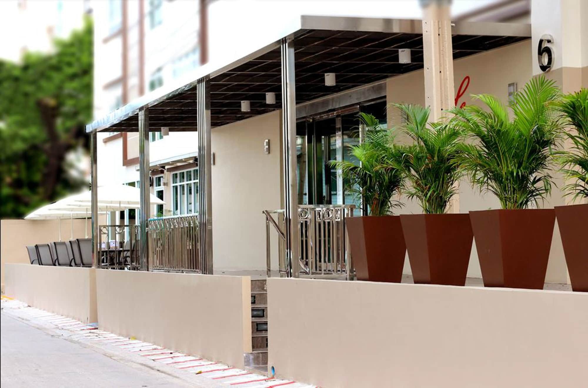 Le Bangkok Hotel Exterior foto